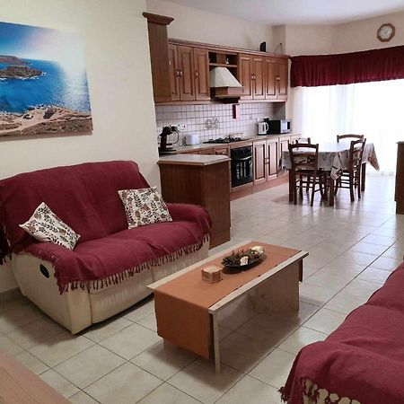 Silver Shadow Holiday Maisonette มาร์ซาชล็อก ภายนอก รูปภาพ