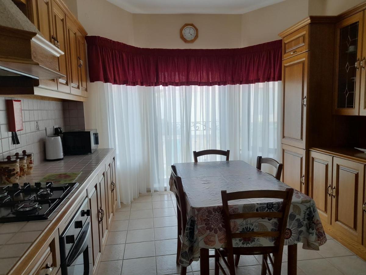 Silver Shadow Holiday Maisonette มาร์ซาชล็อก ภายนอก รูปภาพ